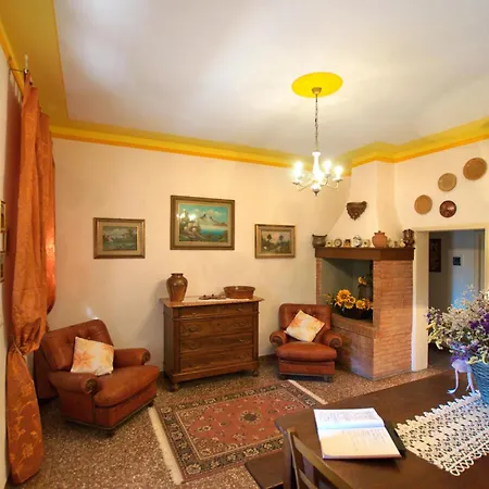 Casale Le Capanne * Cortona