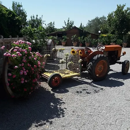 Casale Le Capanne Вілла *