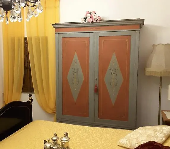 Вилла Casale Le Capanne *