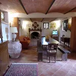 Casale Le Capanne Вилла *